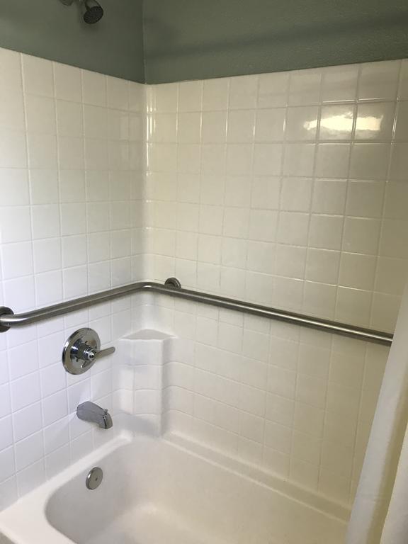 Economy Inn Модесто Екстер'єр фото